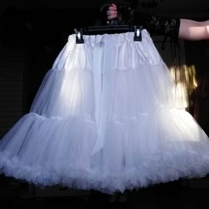 white tutu petticoat